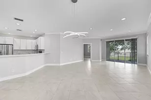 23269 Carolwood Ln, Boca Raton, FL 33428 - Photo 7