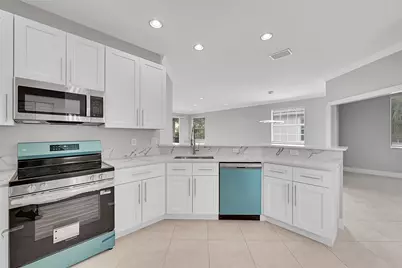 23269 Carolwood Lane #202, Boca Raton, FL 33428 - Photo 15