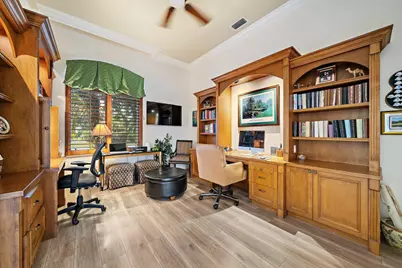 8010 Fairway Lane, West Palm Beach, FL 33412 - Photo 17