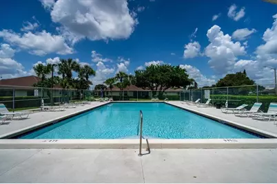 1451 Captains Walk #27a, Fort Pierce, FL 34950 - Photo 3