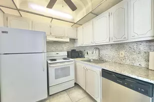 3 Ventnor Dr, Deerfield Beach, FL 33442 - Photo 5