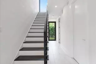 1052 N Victoria Park Rd, Fort Lauderdale, FL 33304 - Photo 5