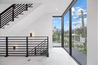 1052 N Victoria Park Road, Fort Lauderdale, FL 33304 - Photo 9