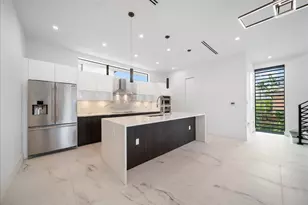 1052 N Victoria Park Rd, Fort Lauderdale, FL 33304 - Photo 15