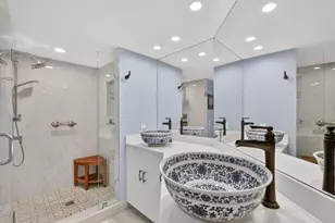 1900 Consulate Pl, West Palm Beach, FL 33401 - Photo 35