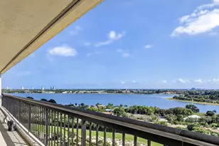 1900 Consulate Pl, West Palm Beach, FL 33401 - Photo 5