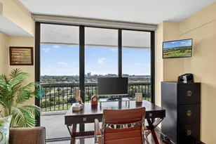 1900 Consulate Pl, West Palm Beach, FL 33401 - Photo 29