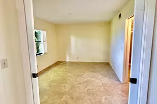 2900 SW 22nd Cir, Delray Beach, FL 33445 - Photo 11