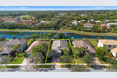 2109 Belcara Court, West Palm Beach, FL 33411 - Photo 29