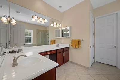 2109 Belcara Court, West Palm Beach, FL 33411 - Photo 15
