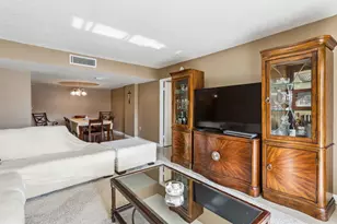 951 De Soto Rd, Boca Raton, FL 33432 - Photo 11