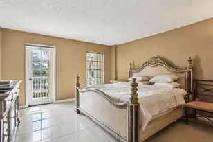 951 De Soto Rd, Boca Raton, FL 33432 - Photo 15