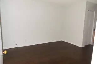 714 Executive Center Dr, West Palm Beach, FL 33401 - Photo 7