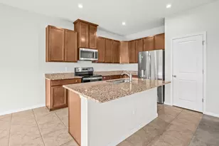 10813 SW Vasari Way, Port Saint Lucie, FL 34987 - Photo 9