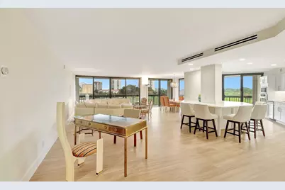 1900 Consulate Place #206, West Palm Beach, FL 33401 - Photo 7