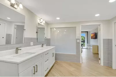 1900 Consulate Place #206, West Palm Beach, FL 33401 - Photo 31