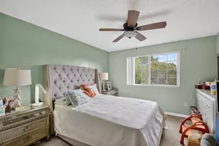 600 Crestwood Ct N, Royal Palm Beach, FL 33411 - Photo 9