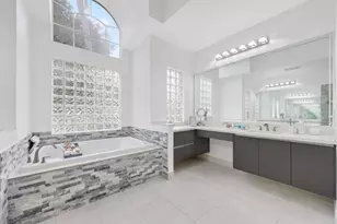 19219 N Creekshore Ct, Boca Raton, FL 33498 - Photo 39