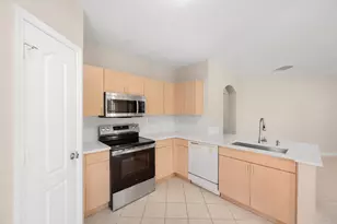 112 SW Peacock Blvd, Port Saint Lucie, FL 34986 - Photo 5