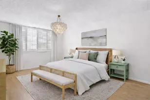 110 Half Moon Cir, Hypoluxo, FL 33462 - Photo 13