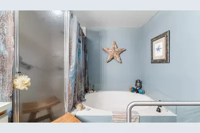 110 Half Moon Circle #C1, Hypoluxo, FL 33462 - Photo 17