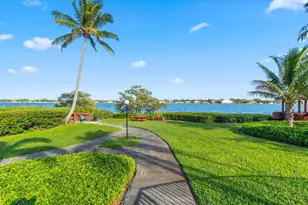 110 Half Moon Cir, Hypoluxo, FL 33462 - Photo 35