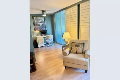 110 Half Moon Circle #C1, Hypoluxo, FL 33462 - Photo 9