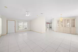 3801 Honeysuckle Ct, Port Saint Lucie, FL 34952 - Photo 7