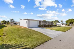 3801 Honeysuckle Ct, Port Saint Lucie, FL 34952 - Photo 3