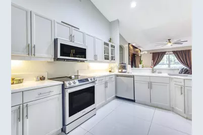 6660 Conch Court, Boynton Beach, FL 33437 - Photo 3