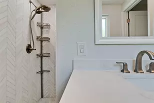 504 69th St, Bradenton Beach, FL 34217 - Photo 35