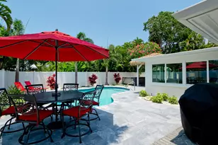 504 69th St, Bradenton Beach, FL 34217 - Photo 11