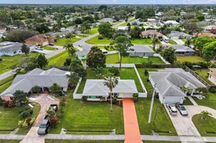 772 SE Thornhill Dr, Port Saint Lucie, FL 34983 - Photo 17