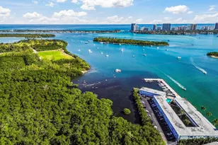 2461 NE 135th St, North Miami, FL 33181 - Photo 35