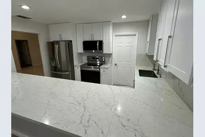 3291 SW 4th Street, Deerfield Beach, FL 33442 - Photo 7