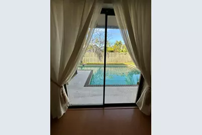 3291 SW 4th Street, Deerfield Beach, FL 33442 - Photo 15