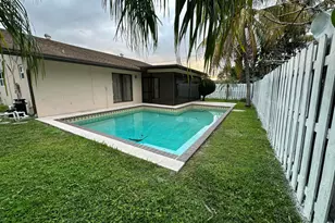 3291 SW 4th St, Deerfield Beach, FL 33442 - Photo 25