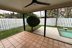 3291 SW 4th St, Deerfield Beach, FL 33442 - Photo 21