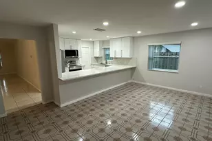 3291 SW 4th St, Deerfield Beach, FL 33442 - Photo 9