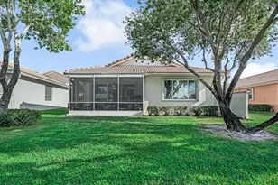 2235 Sapphire Cir, West Palm Beach, FL 33411 - Photo 39