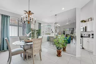 2235 Sapphire Cir, West Palm Beach, FL 33411 - Photo 11