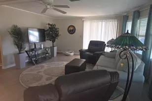 7871 SE Shenandoah Dr, Hobe Sound, FL 33455 - Photo 9