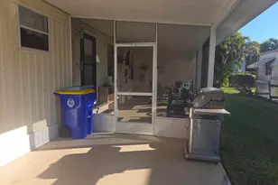 7871 SE Shenandoah Dr, Hobe Sound, FL 33455 - Photo 41