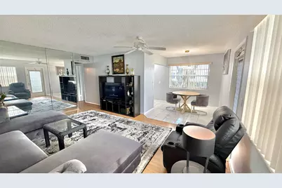 81 Markham E, Deerfield Beach, FL 33442 - Photo 11