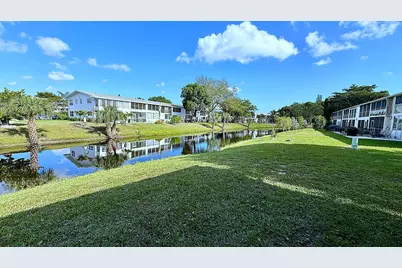 81 Markham E, Deerfield Beach, FL 33442 - Photo 1