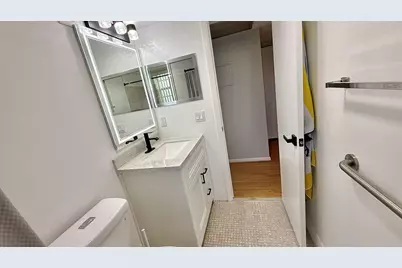 81 Markham E, Deerfield Beach, FL 33442 - Photo 27