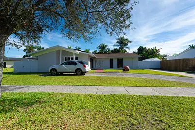 18933 SW 96th Avenue, Cutler Bay, FL 33157 - Photo 39