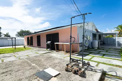 18933 SW 96th Avenue, Cutler Bay, FL 33157 - Photo 17