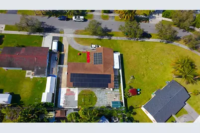 18933 SW 96th Avenue, Cutler Bay, FL 33157 - Photo 5