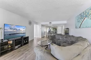 16475 Golf Club Rd, Weston, FL 33326 - Photo 31